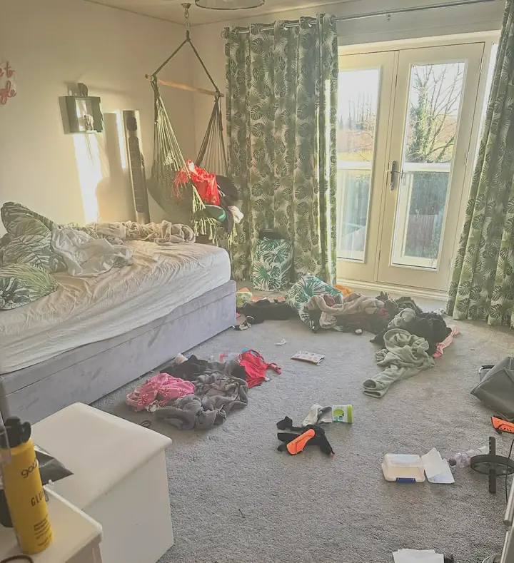 Bedroom clean, before cleaning by Omni Professional